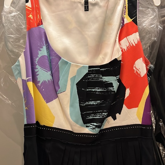 Tahari dress - Picture 3 of 4